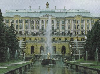 Peter the Great's magnificent palace at Peterhof (Petrodvorets)
