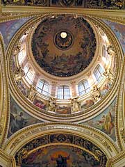 Hyperlink - The inside of the dome