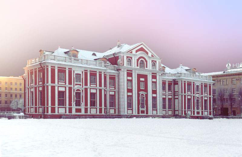 The rear of  the Kikin Chambers, January 2002